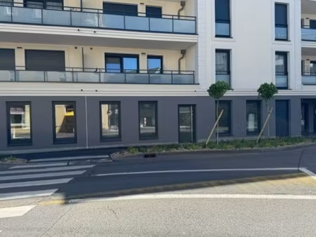 à louer local commercial 88 m² – 1 375 € |hagondange