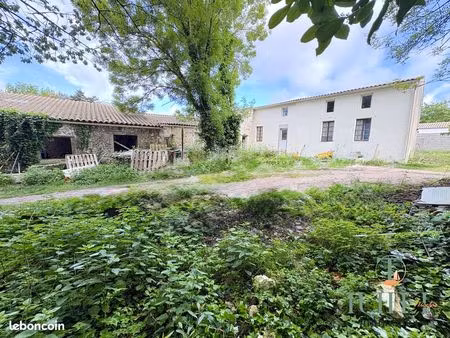propriété 8 pièces 240 m²