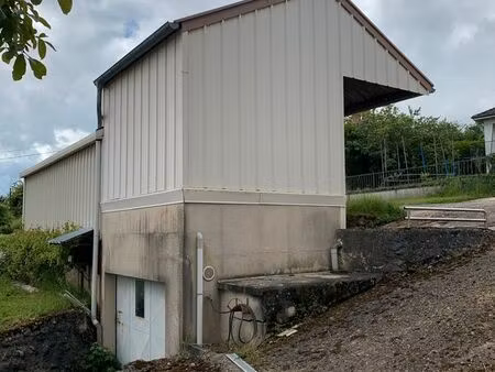 garage/entrepot à louer