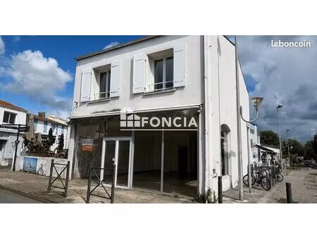immeuble de rapport avec commerce et appartement t3 plein centre-ville