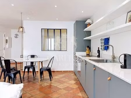 appartement de luxe 2 chambres en vente à saint-tropez  france