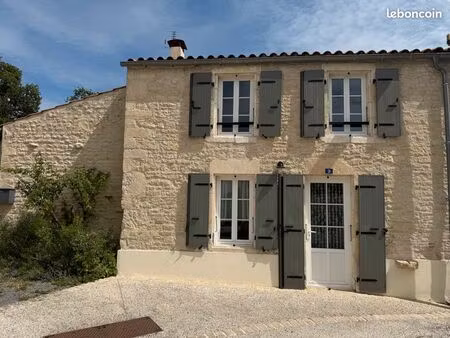 maison de bourg à vendre la jarrie