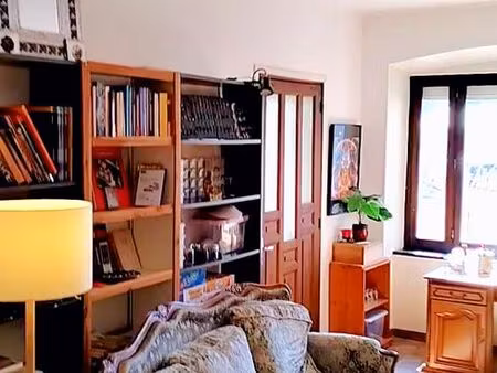 prix negociable grande maison non mitoyenne sur son parc de 1600 m2