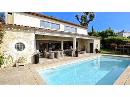 maison de luxe 4 chambres en vente à cannes  provence-alpes-côte d'azur
