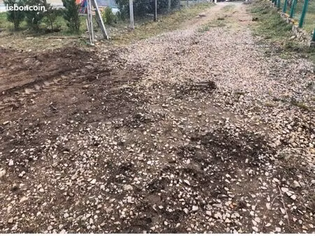 terrain constructible 1640m2