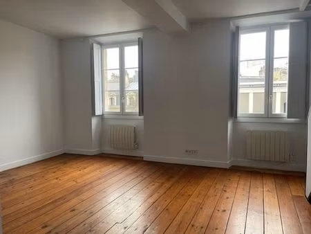 appartement de 3 pièces de luxe en vente à bordeaux  nouvelle-aquitaine