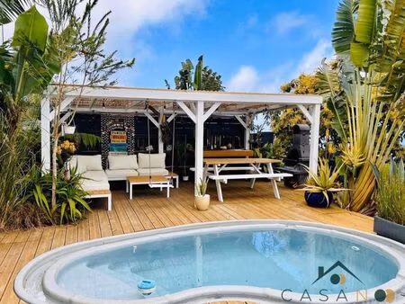 très belle propriété de 324m2 offrant un t4  un t2 et un studio + terrain de 5 220 m²