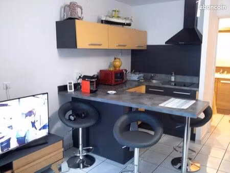 vend beau t1 de 27m² sur ste clotilde