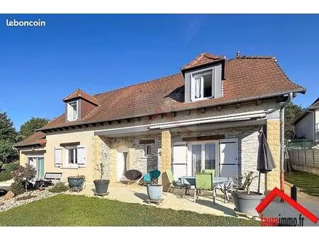 maison 5 pièces 105 m²