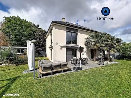 maison 6 pièces 130 m²