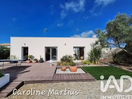 propriété 4 pièces 135 m²