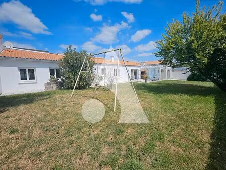 longère 9 pièces 187 m²