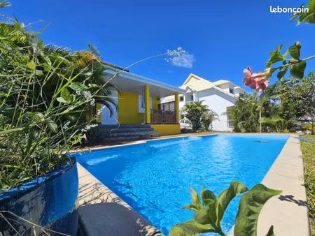 maison 5 pièces 148 m²
