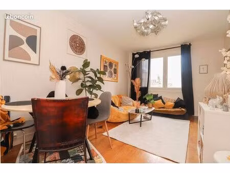 appartement 2 pièces 46 m²