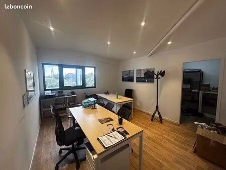 bureaux 30 m² la rochelle