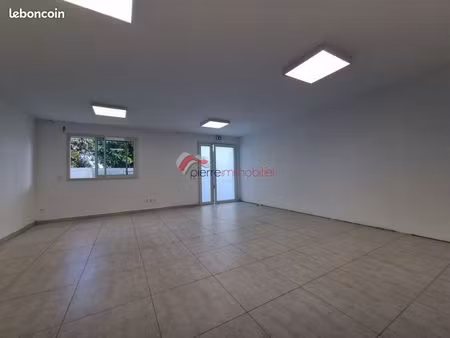 local 38 m² le tampon
