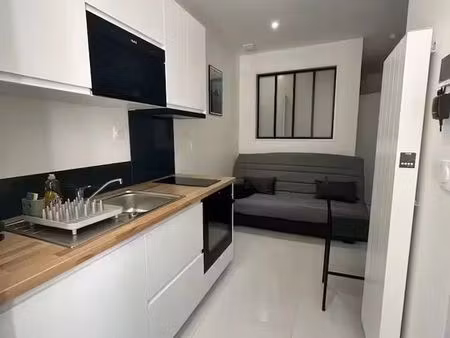 studio 1 pièce 19 m²