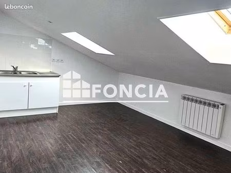 studio 1 pièce 19 m²