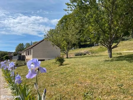 maison - 5 pièces - 89m²