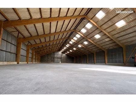entrepôt 1100 m² loudéac