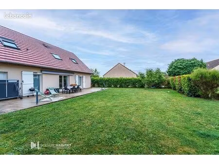 maison 6 pièces 157 m²