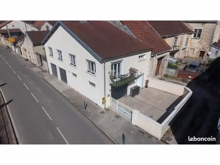 maison à selongey