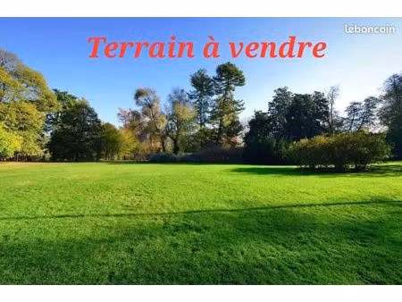 terrain constructible 609m² saint-julien