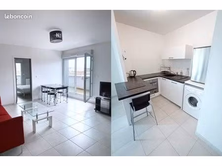 t2 récent meublé + garage + balcon | boulevard voltaire