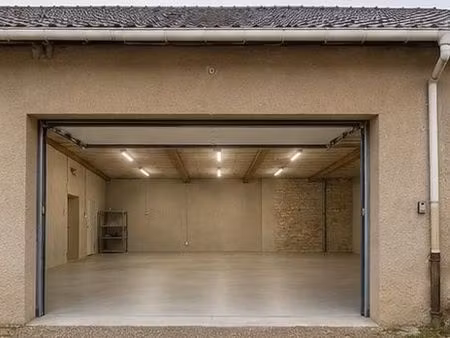 location local centre de beaune 325m2