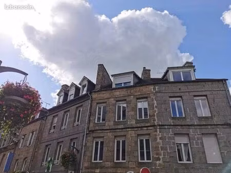 immeuble 6 pièces 182 m²