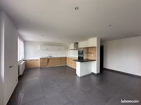 appartement 5 pièces 145 m²