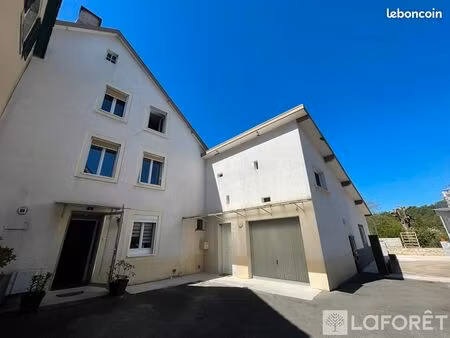 maison de ville 7 pièces 170 m²