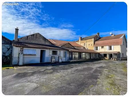 maison 6 pièces 163 m²