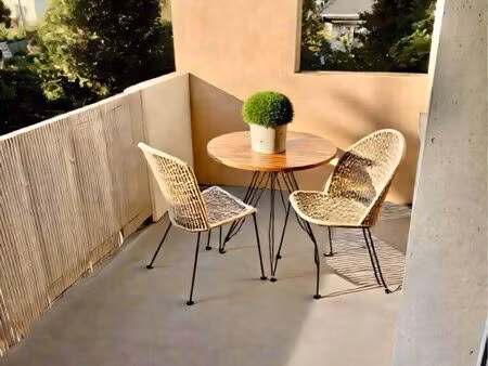 appartement 100 m2 proche montbéliard 2 balcons