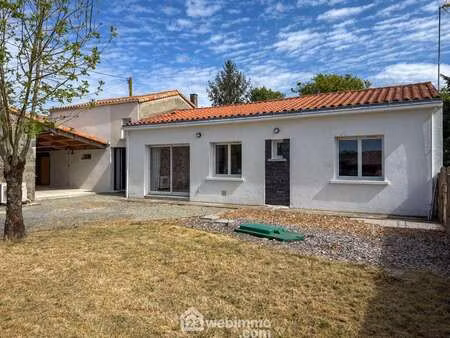 vente maison à pouzauges (85700) : à vendre / 110m² pouzauges