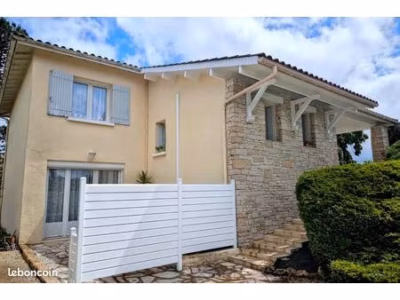 maison 8 pièces 175 m²