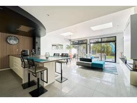 vente maison à cesson-sévigné (35510) : à vendre / 163m² cesson-sévigné