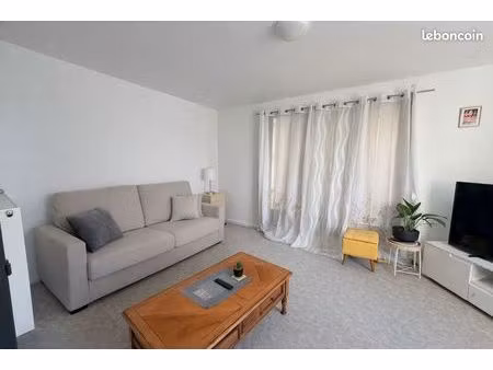 immeuble 6 pièces 353 m²