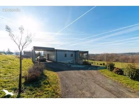 maison 4 pièces 135 m²