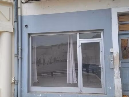 commerce 40 m²