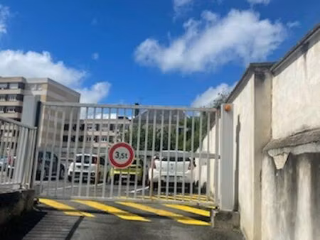 garage