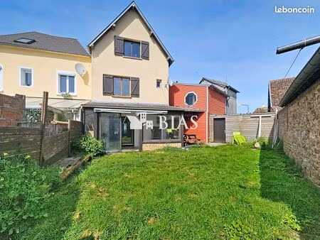 maison 5 pièces 107 m²