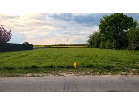 terrain 1 225 m² bonneval