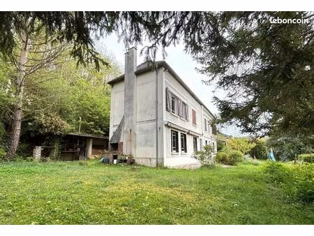 maison 7 pièces 181 m²