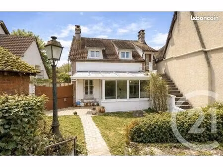 maison de ville 4 pièces 93 m²