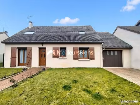 maison 6 pièces 121 m²