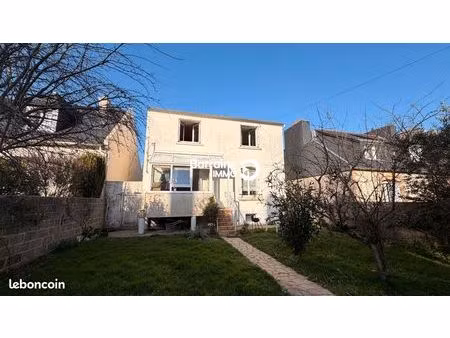 maison 5 pièces 106 m²
