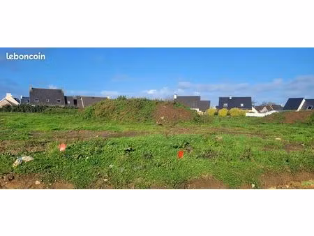 terrain 377 m² ploudalmezeau