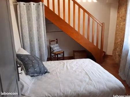 joli meublé en duplex avec vue sur mont ventoux (idéal pour travailleur en mission.)