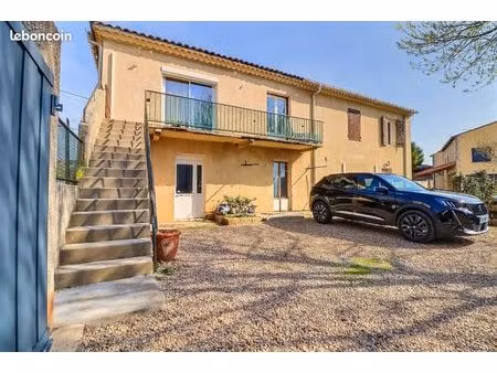 maison 5 pièces 297 m²